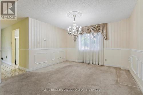 6533 Mockingbird Lane, Mississauga, ON - Indoor Photo Showing Other Room