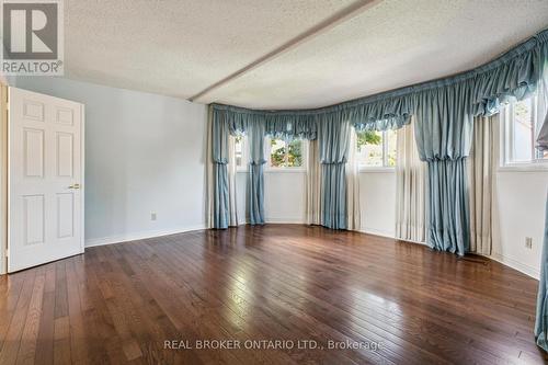 6533 Mockingbird Lane, Mississauga, ON - Indoor Photo Showing Other Room