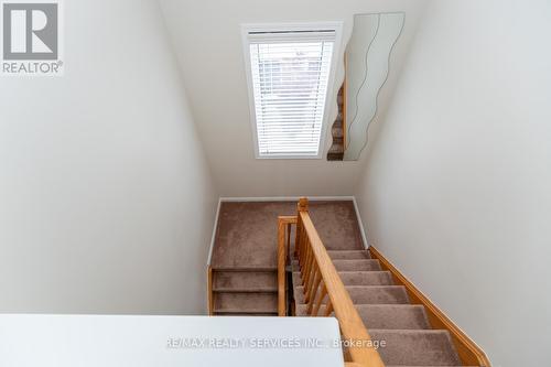 39 Vanhorne Close, Brampton, ON - Indoor Photo Showing Other Room