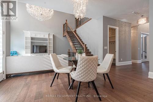 430 Stanfield Drive, Oakville, ON - Indoor Photo Showing Dining Room