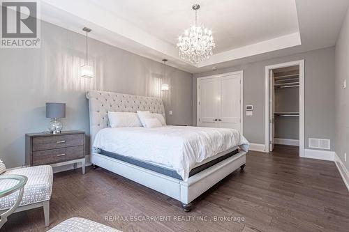 430 Stanfield Drive, Oakville, ON - Indoor Photo Showing Bedroom