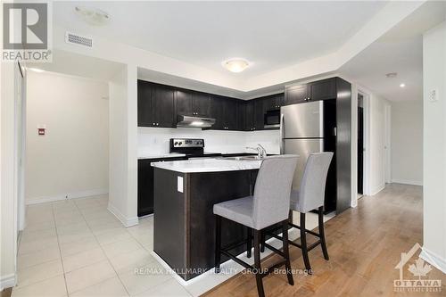 1 - 105 Bluestone, Ottawa, ON - Indoor Photo Showing Kitchen With Stainless Steel Kitchen