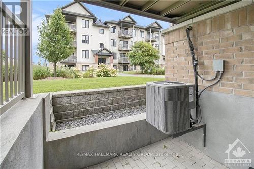 1 - 105 Bluestone, Ottawa, ON - Outdoor