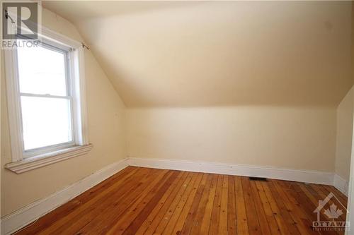 923 Center Street, Braeside, ON - Indoor Photo Showing Other Room