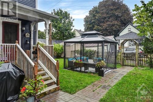 45 William Street, Cardinal, ON - Outdoor With Deck Patio Veranda