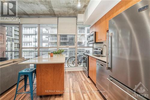 704 - 179 George Street, Ottawa, ON - Indoor Photo Showing Kitchen With Stainless Steel Kitchen