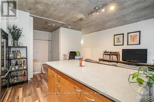 704 - 179 George Street, Ottawa, ON - Indoor