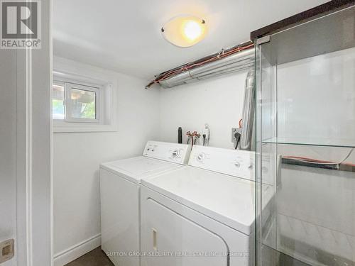 Lower - 29 Morland Road, Toronto, ON - Indoor Photo Showing Laundry Room