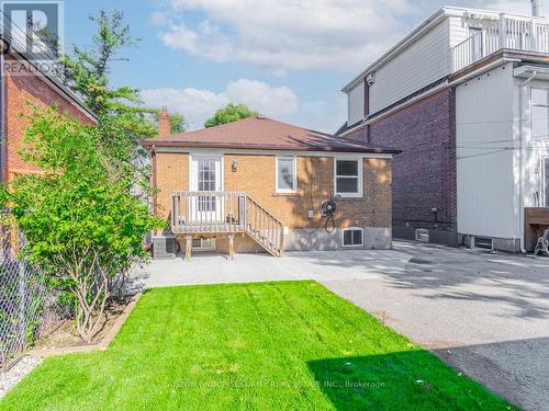 Lower - 29 Morland Road, Toronto, ON - Outdoor