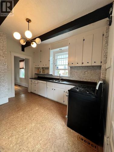 135 Maria Street, Sarnia, ON - Indoor Photo Showing Kitchen With Double Sink