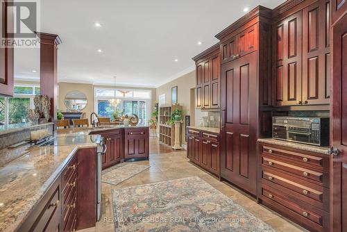 7 Henderson Lane, Brighton, ON - Indoor Photo Showing Kitchen