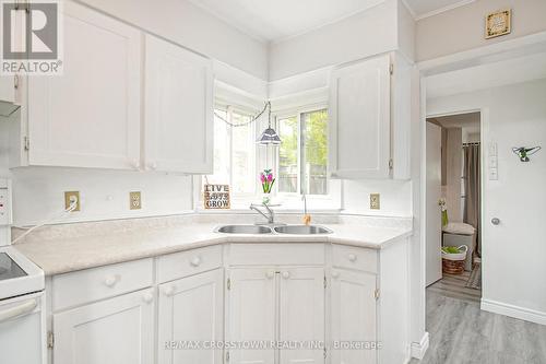 1962 St Johns Road, Innisfil, ON - Indoor Photo Showing Kitchen With Double Sink