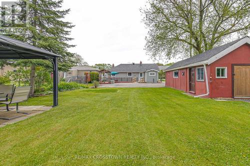 1962 St Johns Road, Innisfil, ON - Outdoor