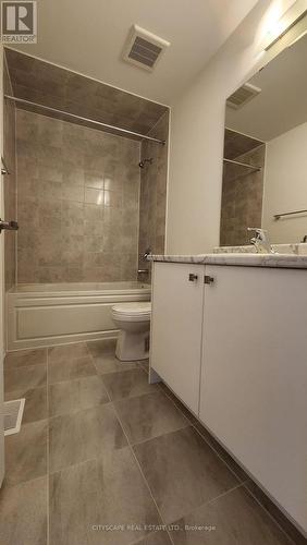 118 Varsity Drive, Welland, ON - Indoor Photo Showing Bathroom