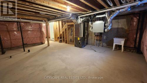 118 Varsity Drive, Welland, ON - Indoor Photo Showing Basement