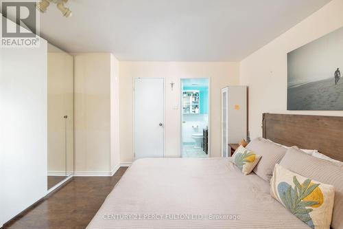 201 - 5 Frith Road, Toronto, ON - Indoor Photo Showing Bedroom