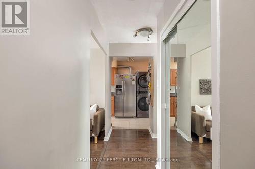 201 - 5 Frith Road, Toronto, ON - Indoor Photo Showing Other Room