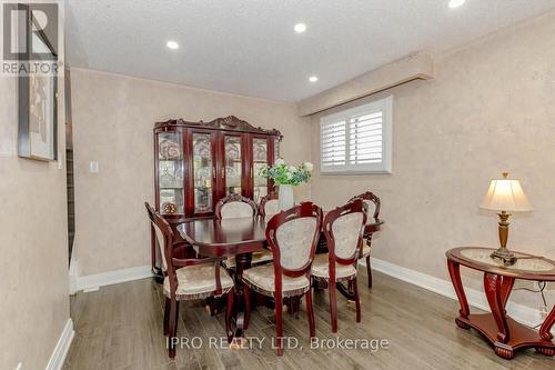 3320 Morningstar Drive, Mississauga, ON - Indoor Photo Showing Dining Room