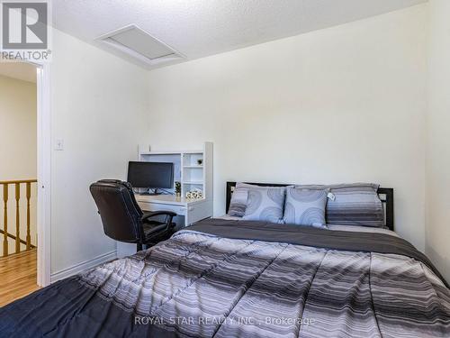 49 Bunchberry Way, Brampton, ON - Indoor Photo Showing Bedroom