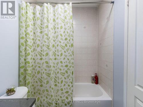 49 Bunchberry Way, Brampton, ON - Indoor Photo Showing Bathroom