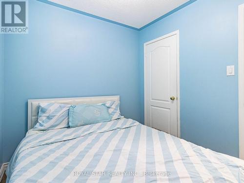 49 Bunchberry Way, Brampton, ON - Indoor Photo Showing Bedroom