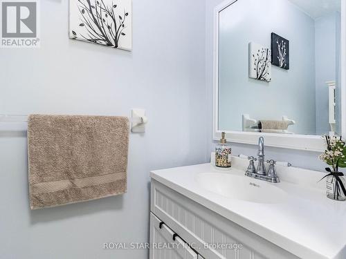 49 Bunchberry Way, Brampton, ON - Indoor Photo Showing Bathroom