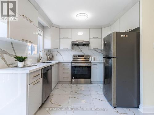 49 Bunchberry Way, Brampton, ON - Indoor Photo Showing Kitchen