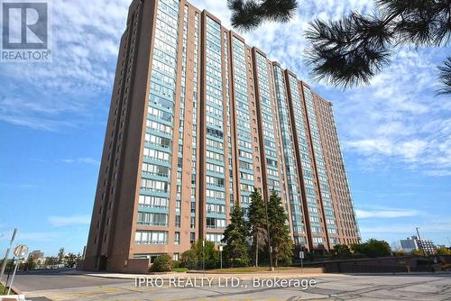 2114 - 115 Hillcrest Avenue, Mississauga, ON - Outdoor With Facade