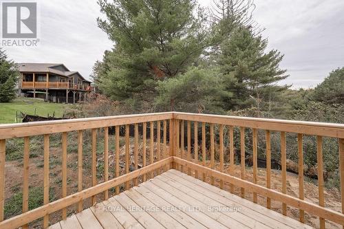 Unit #2 - 2 Gainsborough Court, Bracebridge, ON - Outdoor