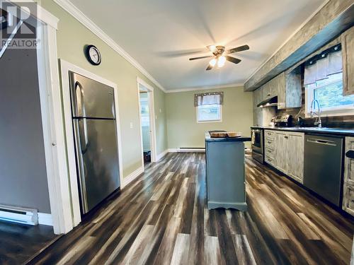 35 First Colony Drive, Cupids, NL - Indoor Photo Showing Kitchen