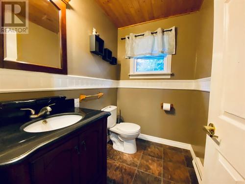 35 First Colony Drive, Cupids, NL - Indoor Photo Showing Bathroom