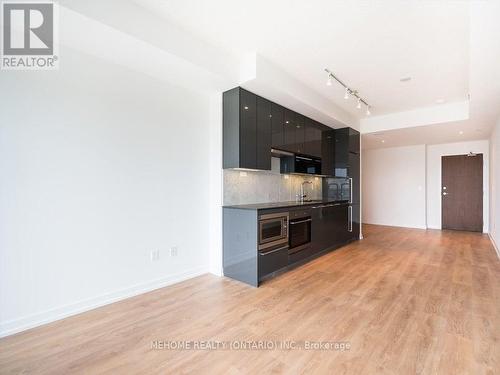 2901 - 115 Mcmahon Drive, Toronto, ON - Indoor Photo Showing Kitchen