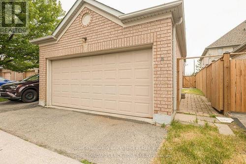 18 Ellesmere Street, Richmond Hill, ON - Outdoor With Exterior