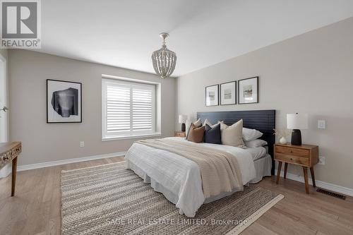 419 Wheat Boom Drive, Oakville, ON - Indoor Photo Showing Bedroom