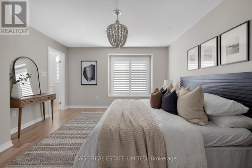 419 Wheat Boom Drive, Oakville, ON - Indoor Photo Showing Bedroom