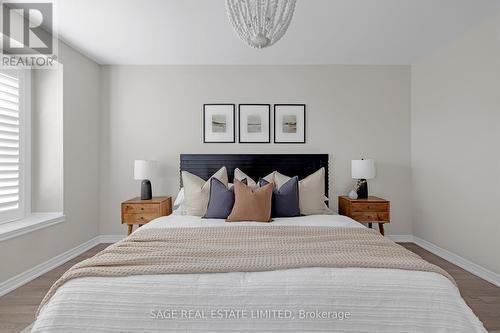 419 Wheat Boom Drive, Oakville, ON - Indoor Photo Showing Bedroom