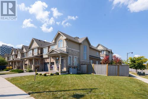 419 Wheat Boom Drive, Oakville, ON - Outdoor With Facade