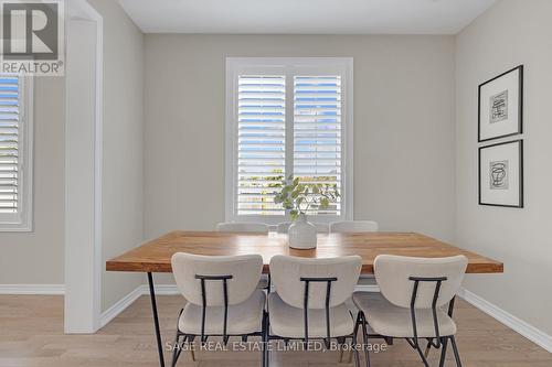 419 Wheat Boom Drive, Oakville, ON - Indoor Photo Showing Dining Room