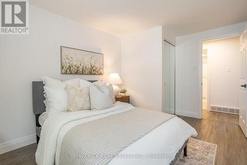 278 Grand View Avenue, London, ON - Indoor Photo Showing Bedroom