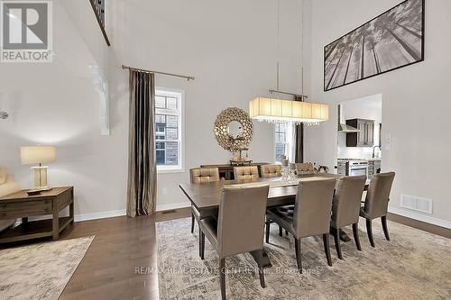 38 Butternut Grove Lane, Hamilton, ON - Indoor Photo Showing Dining Room