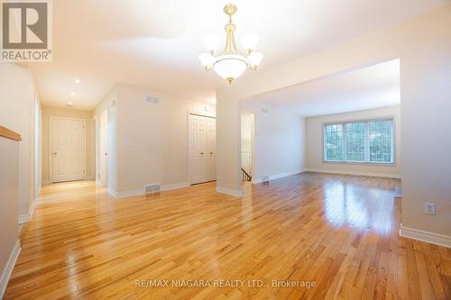 65 Arbour Glen Drive, St. Catharines, ON - Indoor Photo Showing Other Room