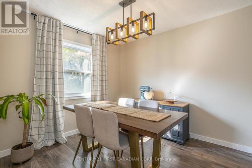 457 Wilkins Street, London, ON - Indoor Photo Showing Dining Room