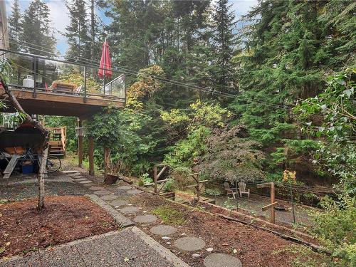 1570 Stag Rd, Campbell River, BC 