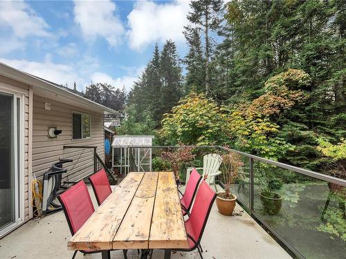 1570 Stag Rd, Campbell River, BC 