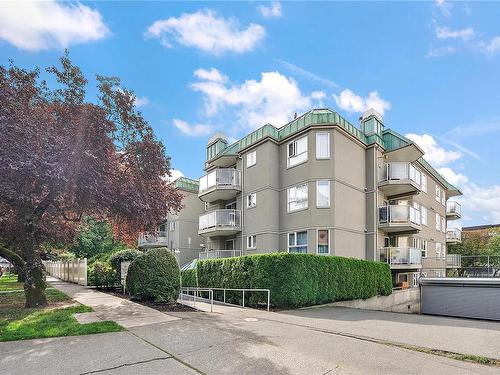 410-2520 Wark St, Victoria, BC - Outdoor