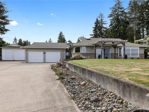 3828 Island Hwy West, Qualicum Beach, BC 