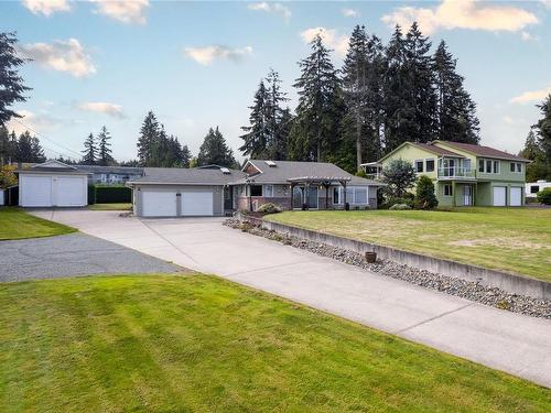 3828 Island Hwy West, Qualicum Beach, BC 