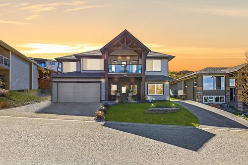 808 Kuipers Crescent, Kelowna, BC - Outdoor With Facade