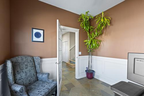 808 Kuipers Crescent, Kelowna, BC - Indoor Photo Showing Other Room