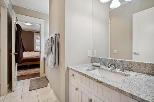 376 Quilchena Drive, Kelowna, BC - Indoor Photo Showing Bathroom